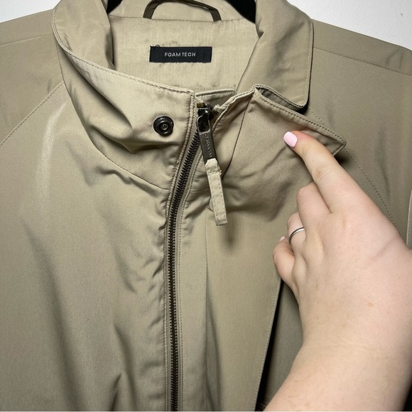 Liz claiborne Men's tan tech spring fisherman casual trench jacket in size L - Picture 7 of 9